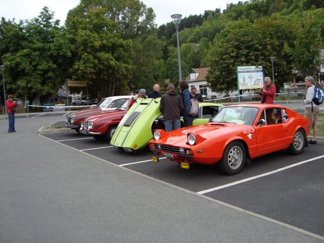 Le regroupement avant Charade