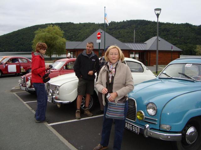 Le regroupement avant Charade