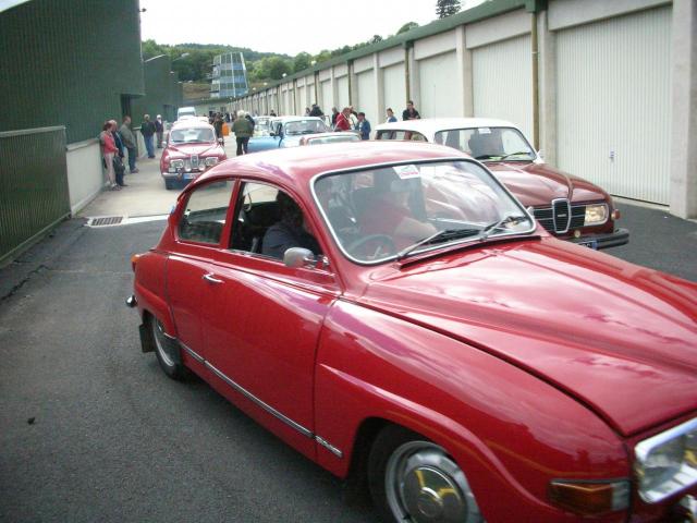 Vers la piste