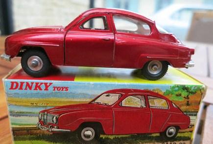 SAAB 96 rouge 43éme Fabrication Dinky Toys